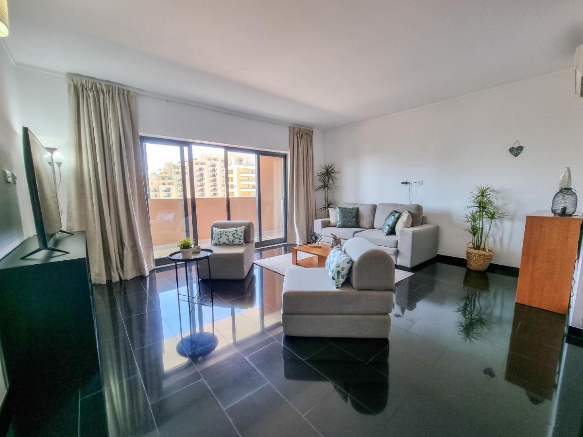 Apartment Rocha Tower Lovely Портиман Екстериор снимка